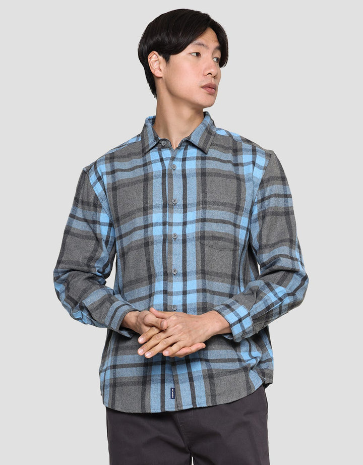 Nevada Kemeja Lengan Panjang Checked Flannel Pria