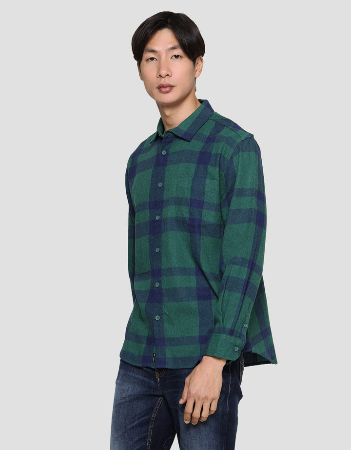 Nevada Men's Checked Flannel Long Sleeve Shirt