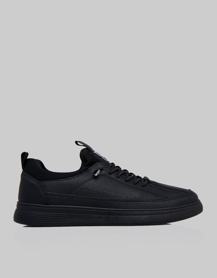 Yongki Komaladi Jstu Men's Sneakers Shoes
