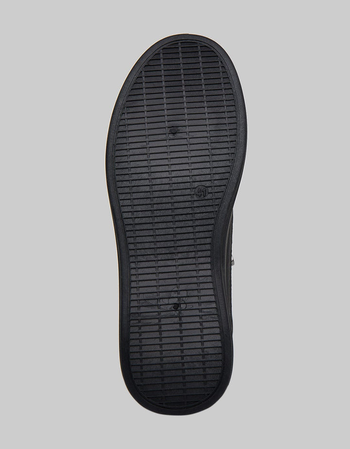 Yongki Komaladi Jstu Men's Sneakers Shoes