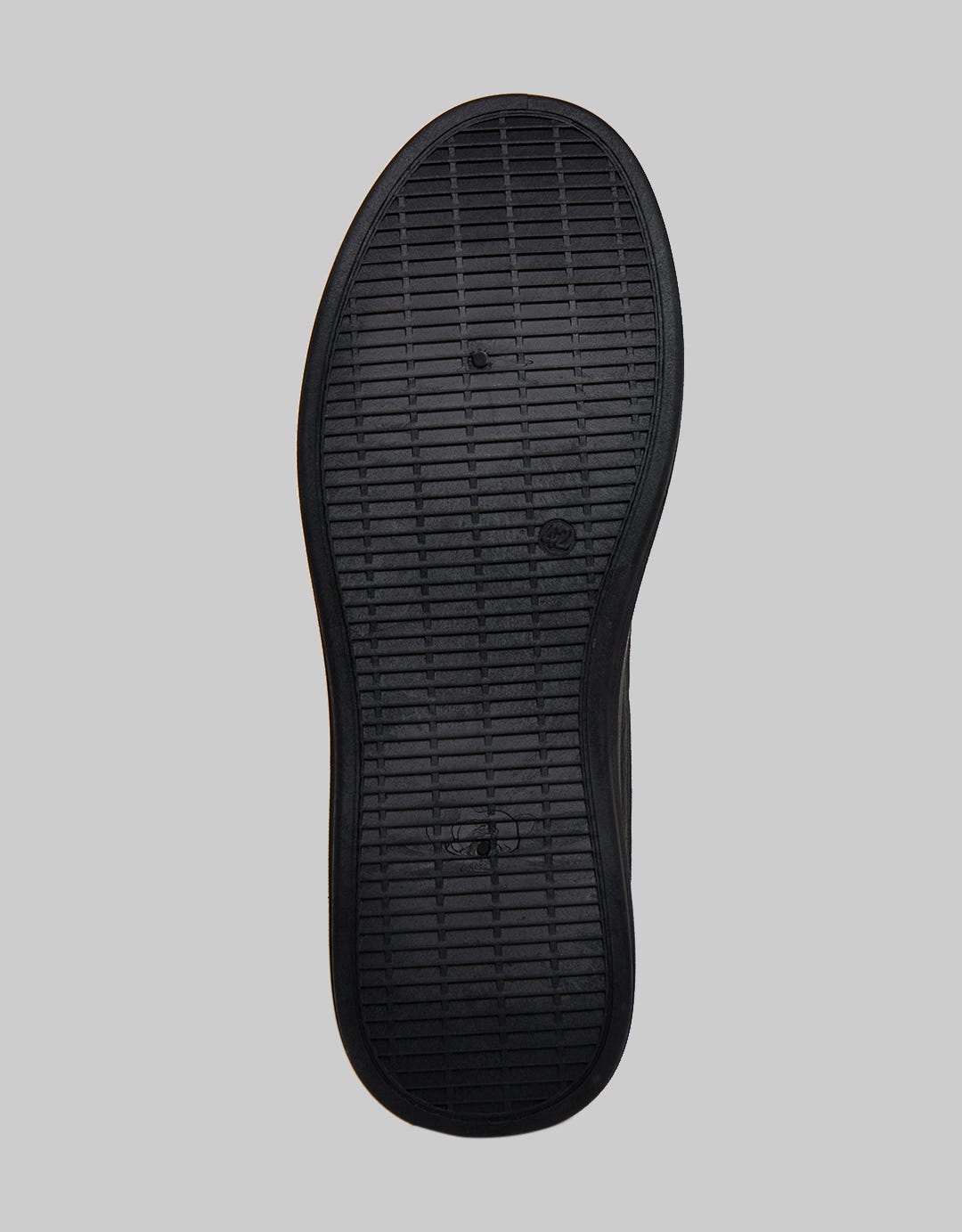 Yongki Komaladi Sepatu Casual