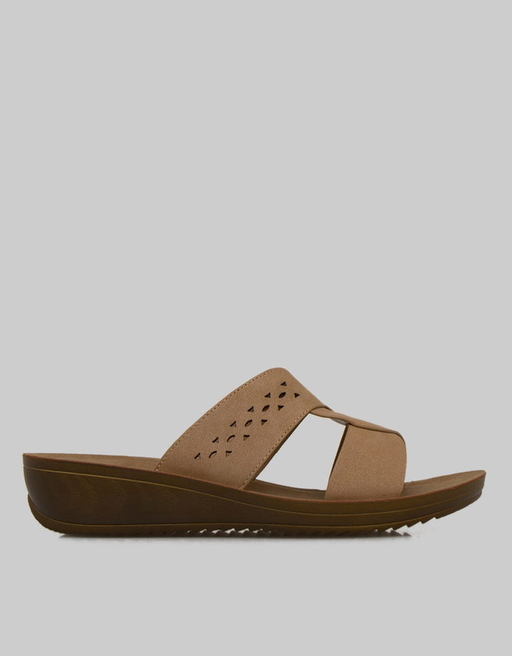 Yongki Komaladi Sandal Pu Lasser Cut