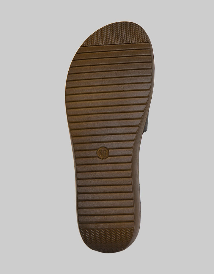 Yongki Komaladi Big Strap Sandal