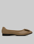 Yongki Komaladi Oli Pointed Sepatu Flat Wanita