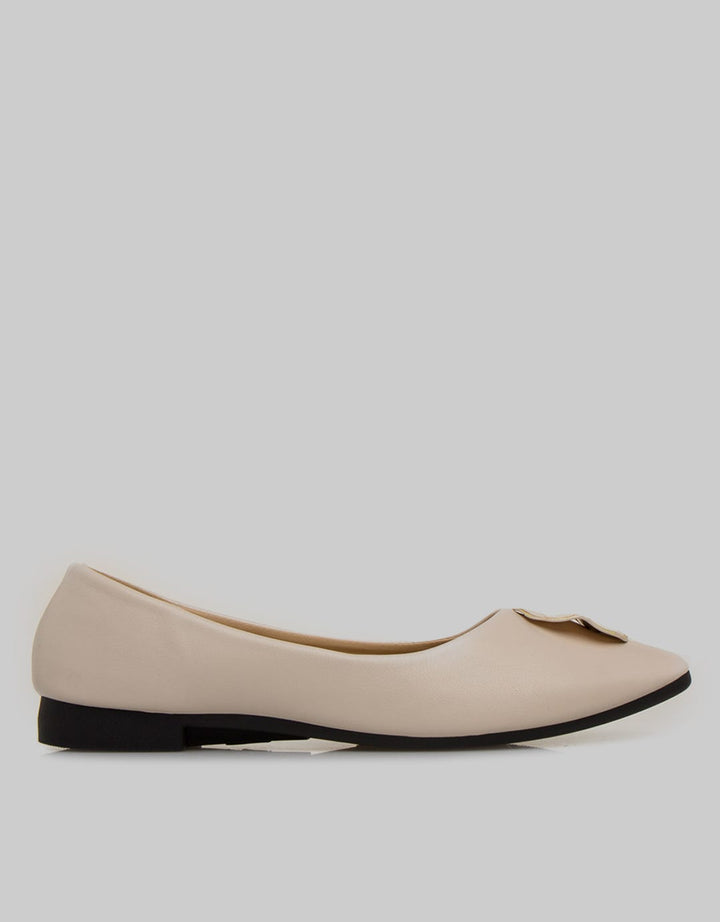 Yongki Komaladi Ol Pointy Sepatu Flat Wanita