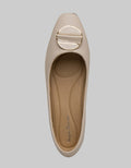 Yongki Komaladi Ol Pointy Sepatu Flat Wanita