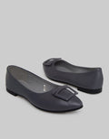 Yongki Komaladi Ol Pointy Sepatu Flat Wanita