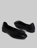Yongki Komaladi Oli Pointed Sepatu Flat Wanita