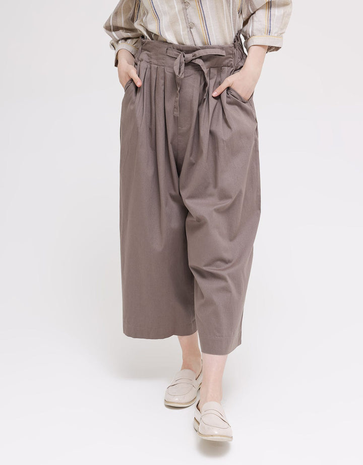 Triset Ladies Long Pants Strap Detail