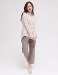 Triset Ladies Plaid Print Blouse Wanita