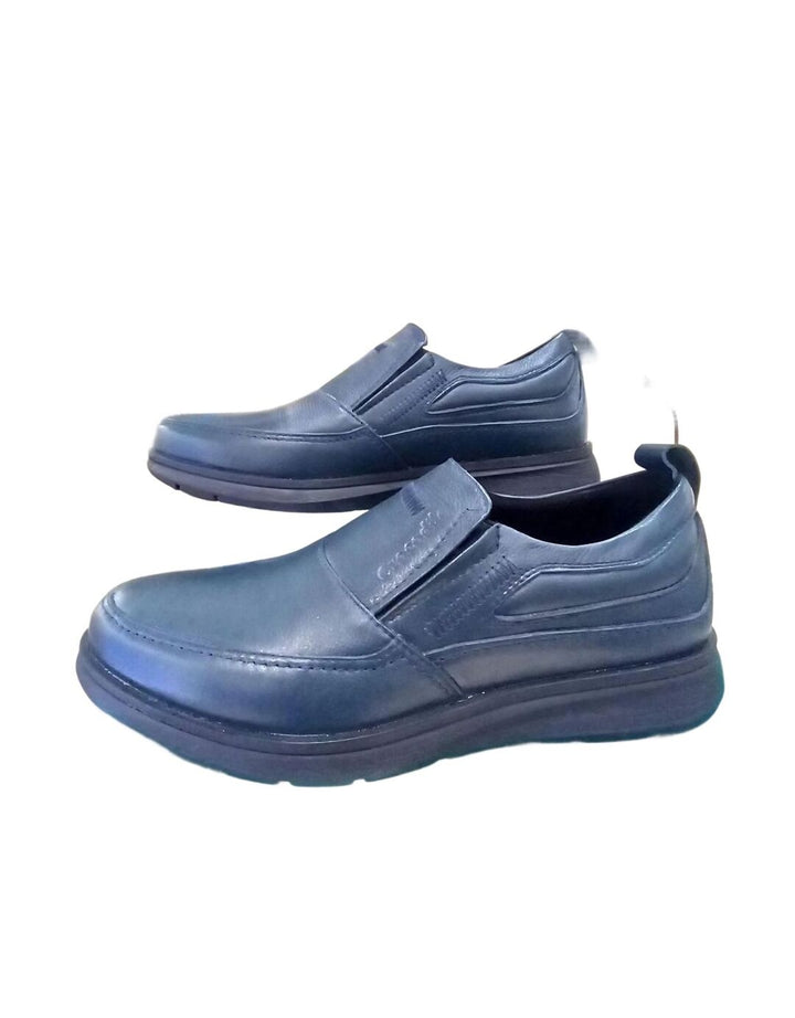 Crocodile Sepatu Elegan Polos Pria