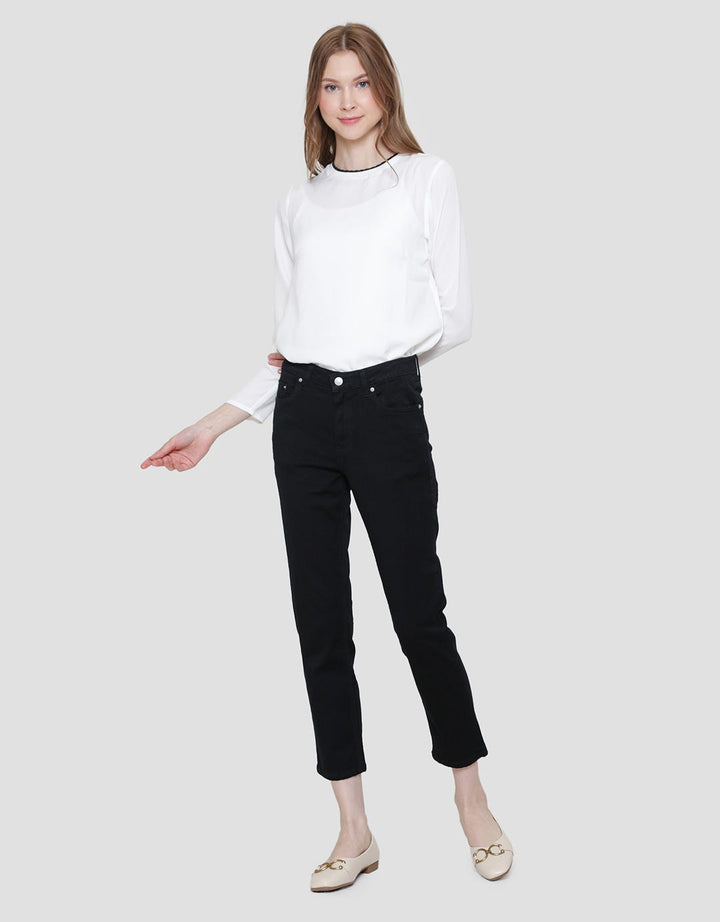 Connexion Regular Felis Basic Wash Celana Denim Wanita