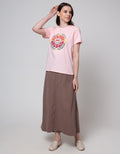 Nevada Strange Unusual Kaos Wanita