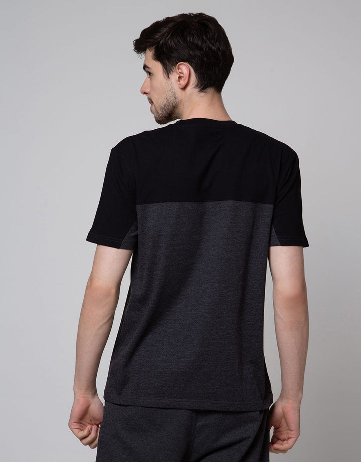 Details Short Sleeve T-Shirt R Neck Cut And Sewn Print