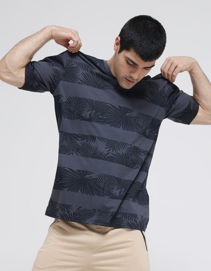 Cole Leaves Taop Men's T-Shirt