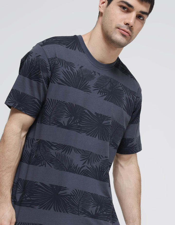 Cole Leaves Taop Men's T-Shirt