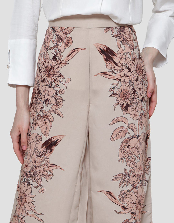 Cardinal Femme Floral Pallazo Celana Wanita
