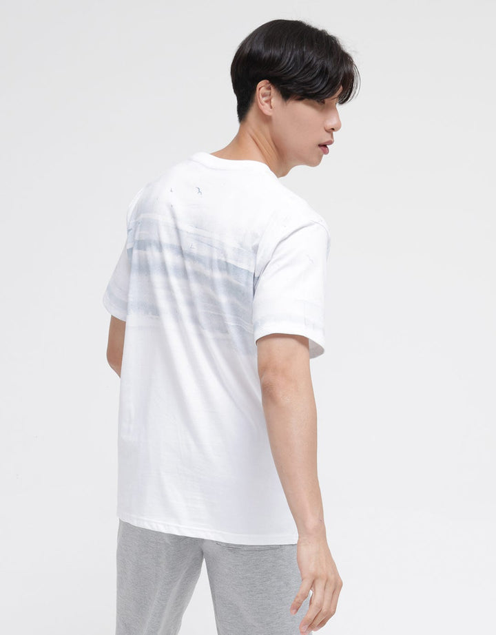 Cole Chest Gradation Kaos Pria