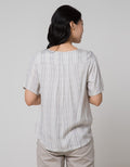 St. Yves Printed Rayon Lace Blouse Wanita