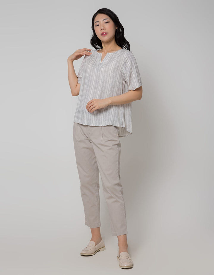 St. Yves Printed Rayon Lace Blouse Wanita