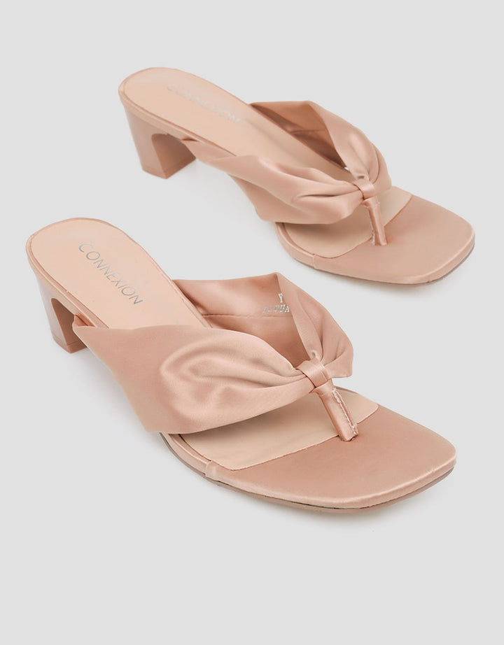 Connexion Slipper Sandals Woman Yqs