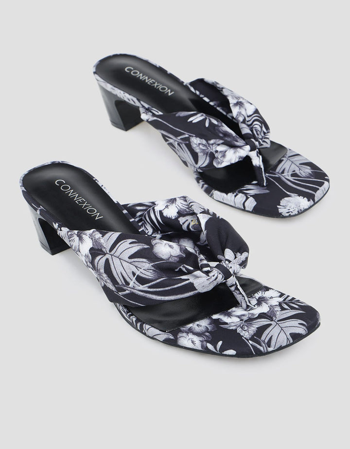 Connexion Slipper Sandals Woman Yqs
