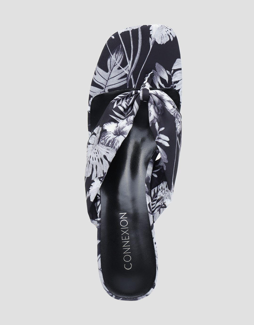 Connexion Slipper Sandals Woman Yqs