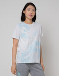 Details Tee Dye Kaos Casual Wanita
