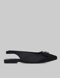 Yongki Komaladi Buckle Pointed Sandal Wanita
