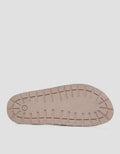 Yongki Komaladi Sandal Flip Flop Pria