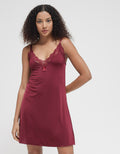 St. Yves Lingerie V Lace