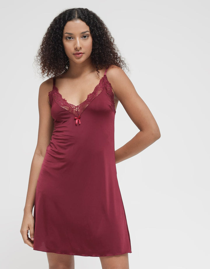 St. Yves Lingerie V Lace