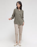 St. Yves Texture Blouse Elegan Wanita