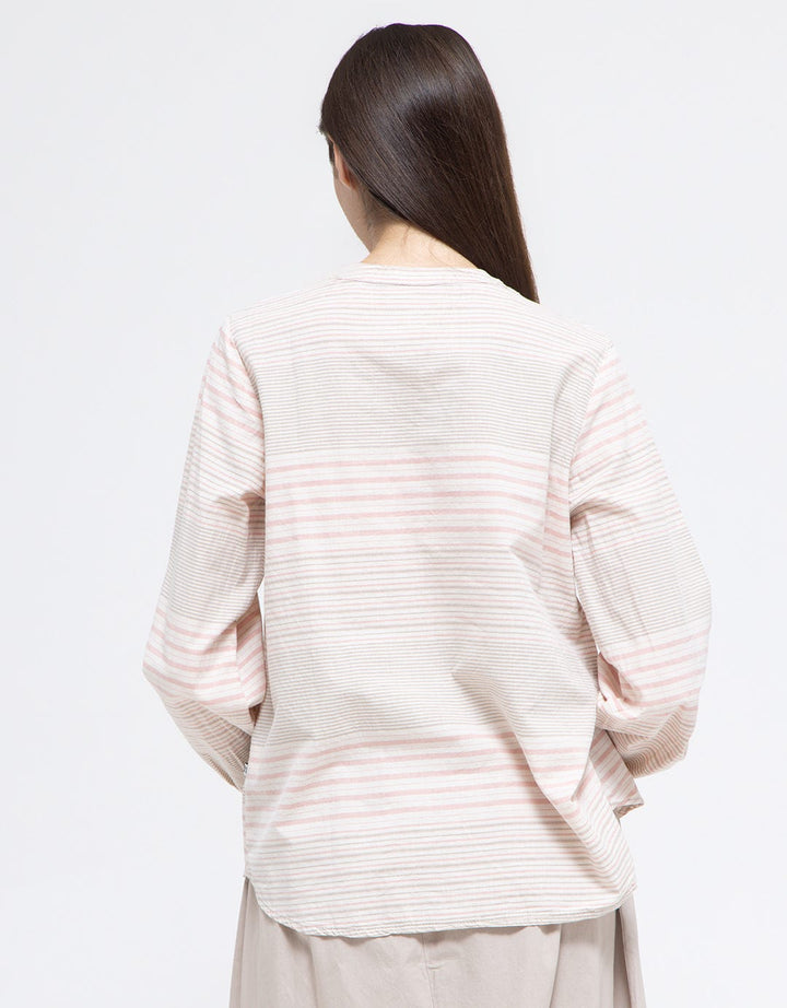 Expand Lovy Blouse