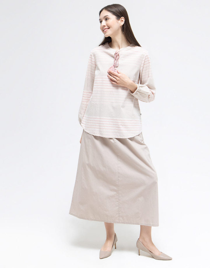 Expand Lovy Blouse