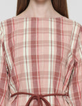 Expand Nauce Blouse Wanita