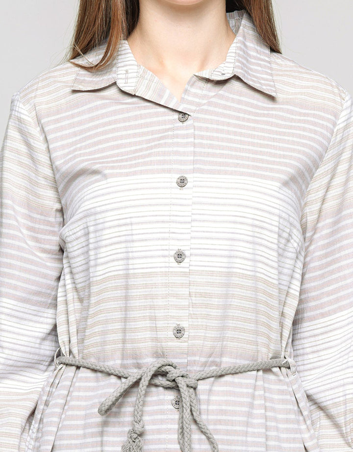 Expand Amisha Blouse