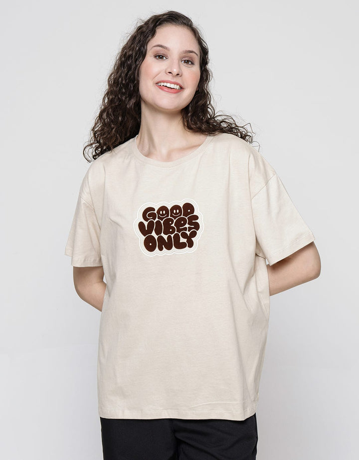 Nevada USA Good Vibes Kaos OVZ Wanita