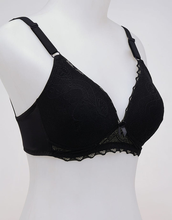St. Yves Laces Cup Non Push Up Bra Wanita