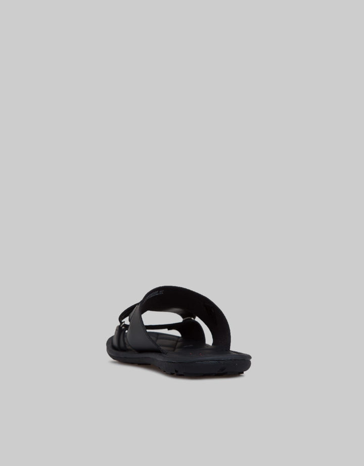 Watchout Sandals Cross Strap Look