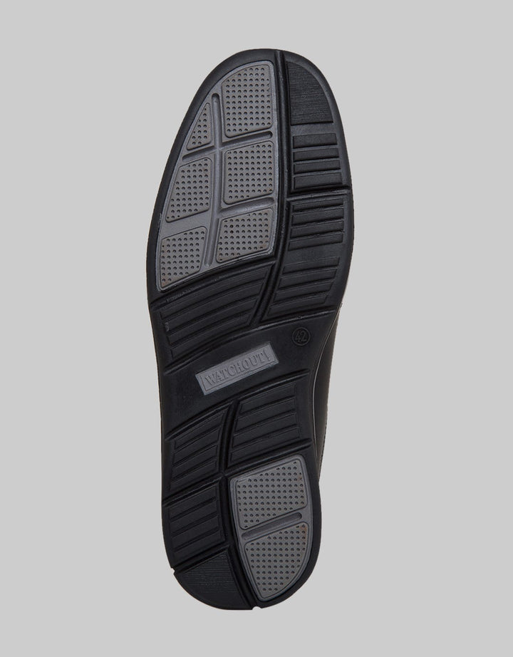 Watchout Close Toe Men's Sandals