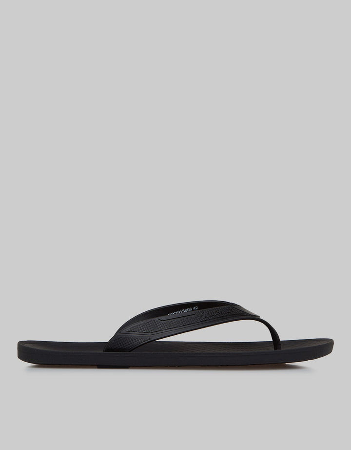 Watchout Sandals With Y-Strap 3