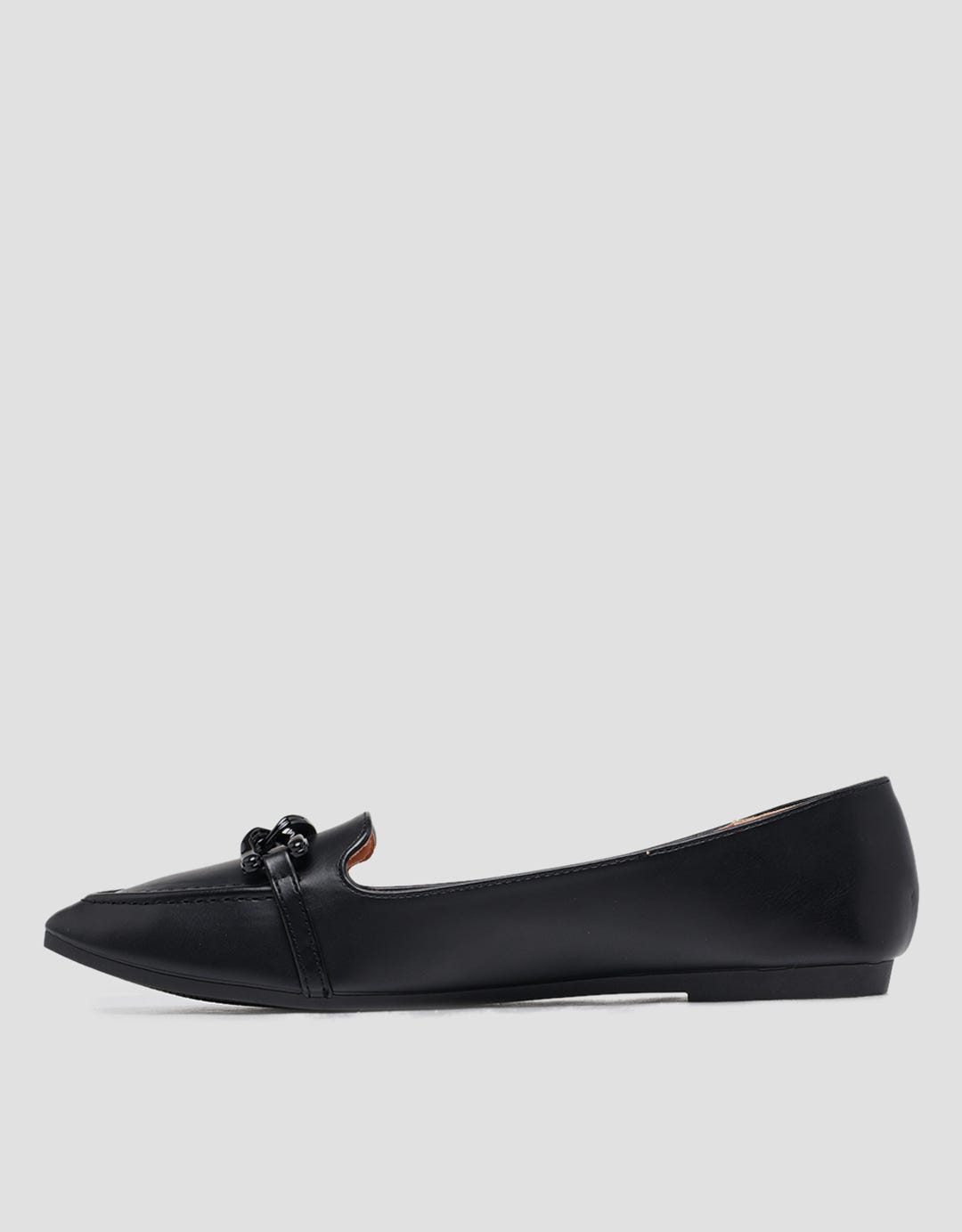 St. Yves Ballerinas Women