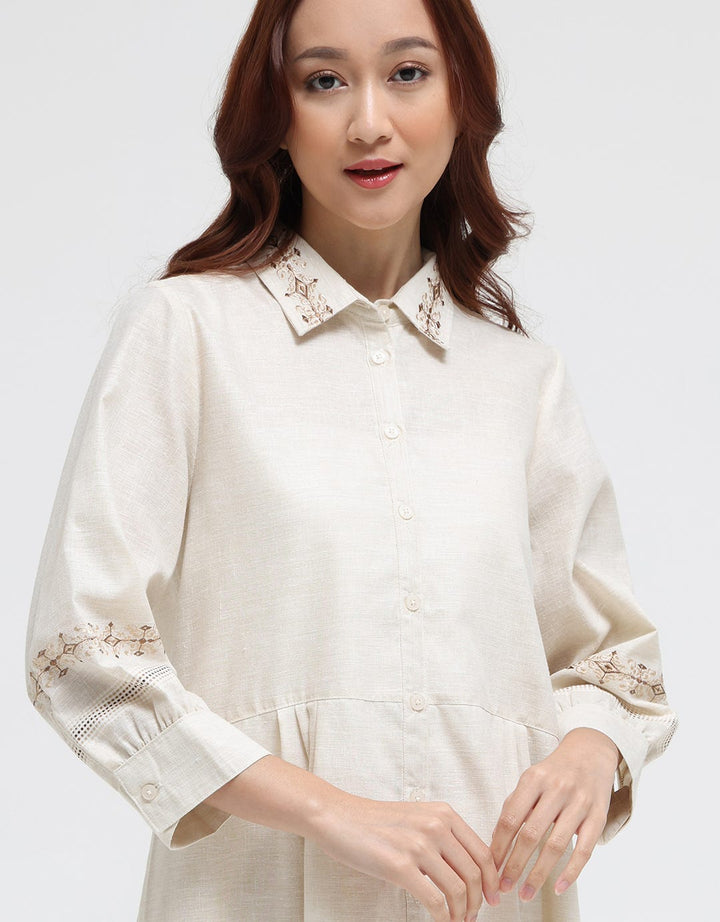 Triset Ladies Dress Neck Print