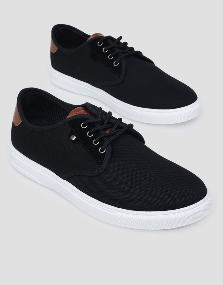 Nevada Classic Moris Sneakers Pria