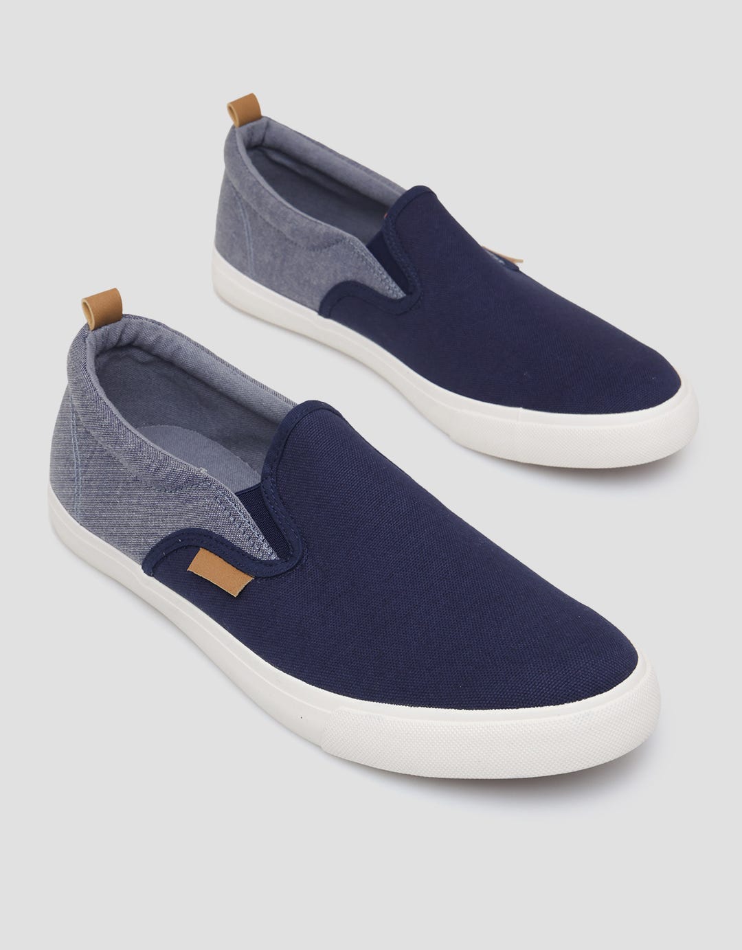 Nevada Holo Slip On Casual Pria