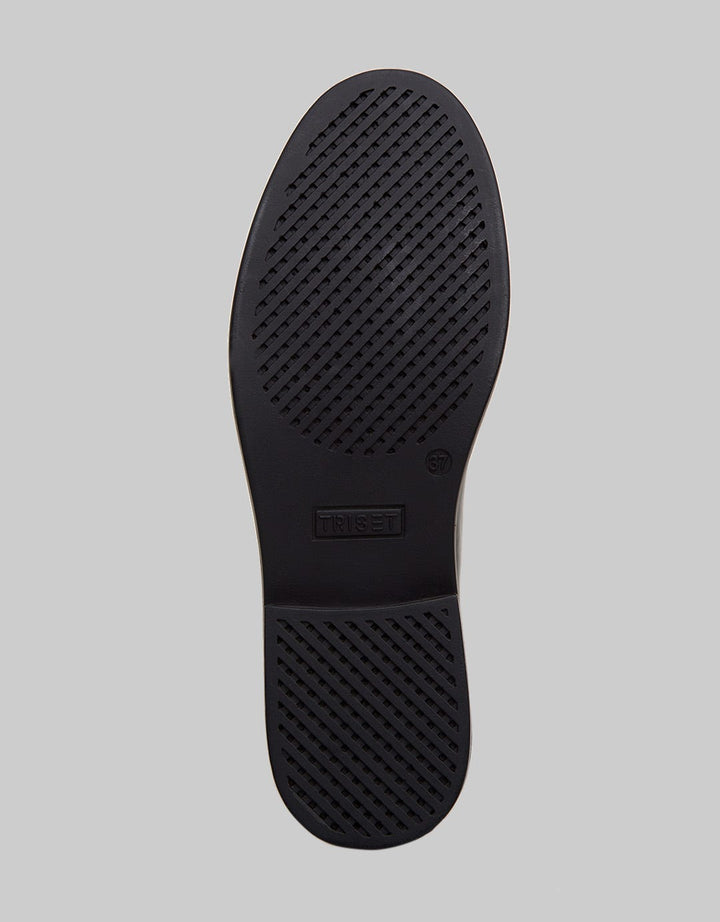 Triset Sepatu Oxford