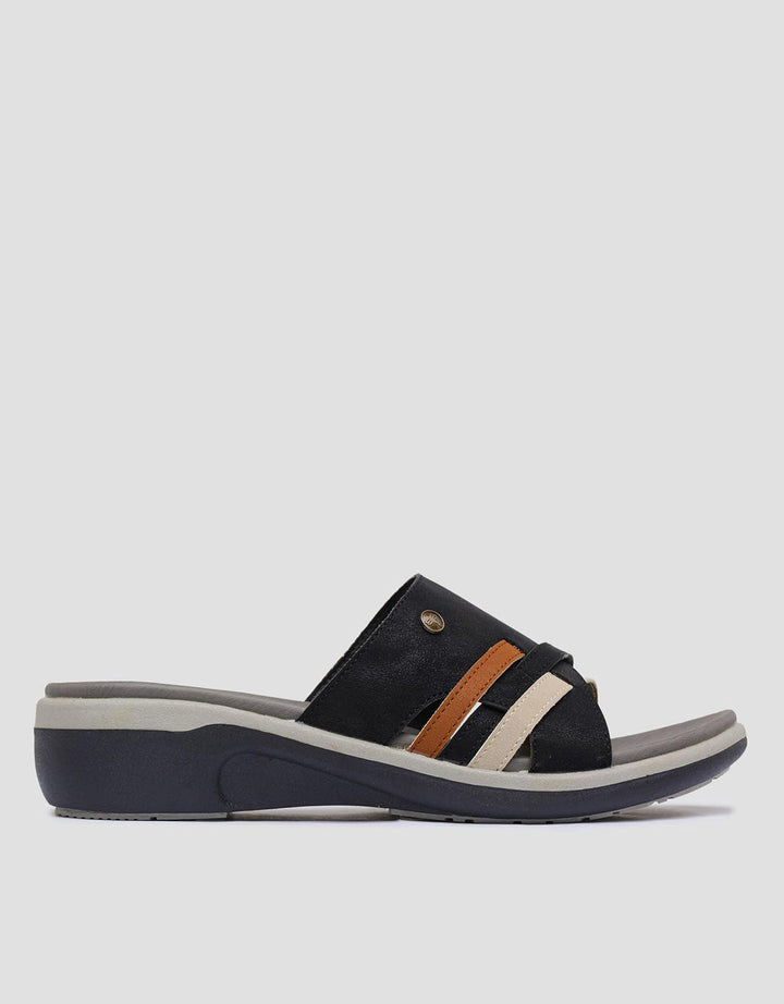 Triset Three Tone Color Strap Women's Wedge Sandals