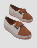 Triset Velcro Strap Sepatu Loafers Wanita