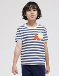 Little M Stripe Kantong Aplikasi Kaos Lengan Pendek Anak Laki-Laki